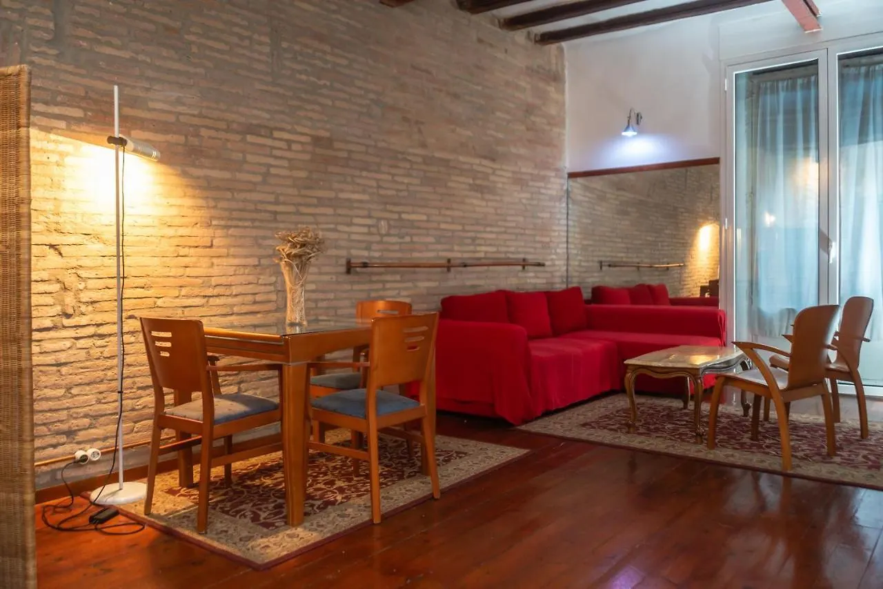 Gaudi Ramblas Apartment Barcelona